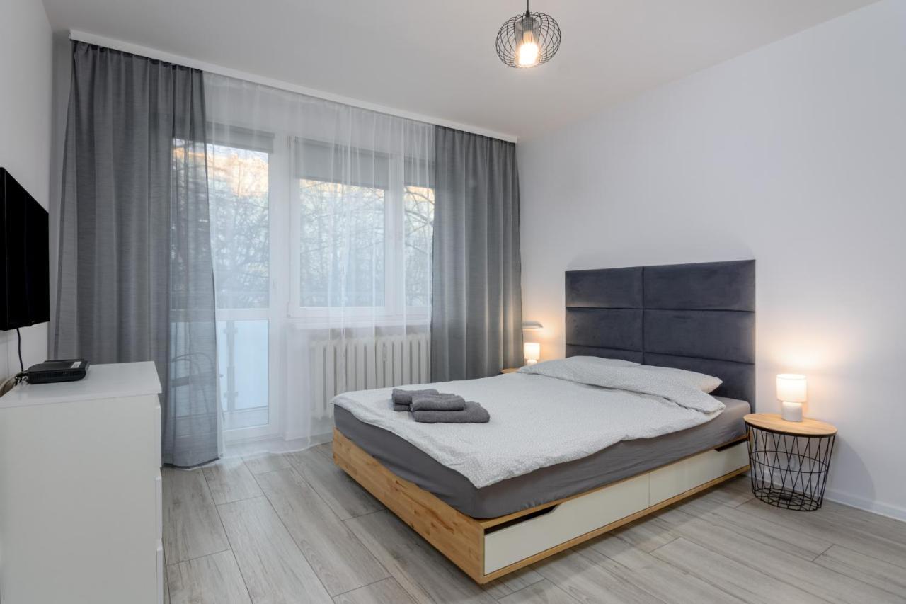 Apartmán Andersena Modern B - 10 Min Cmkp - 5 Min Metro - 15 Min Center Varšava Exteriér fotografie